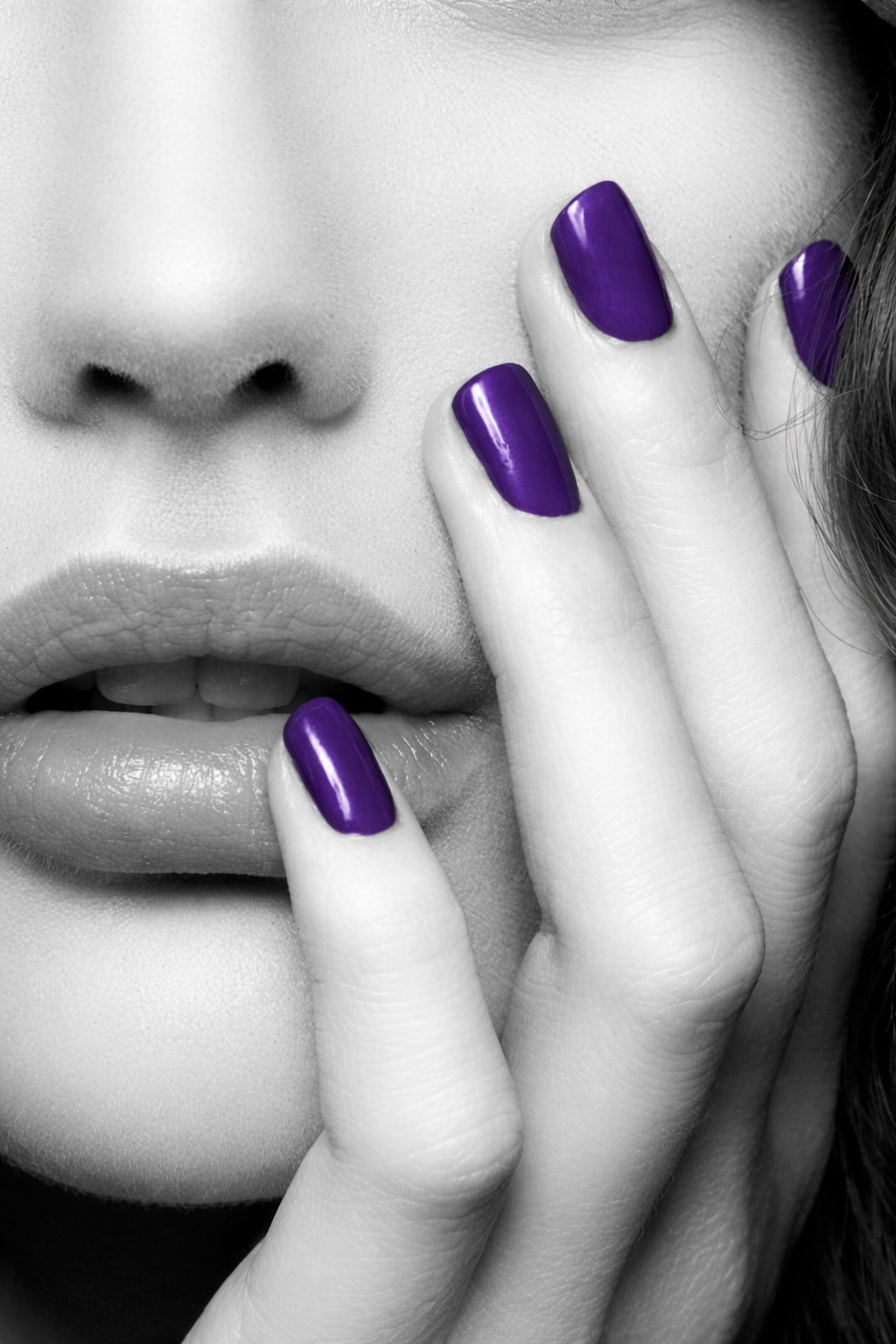 Beautiful Purple Nail polish Gel