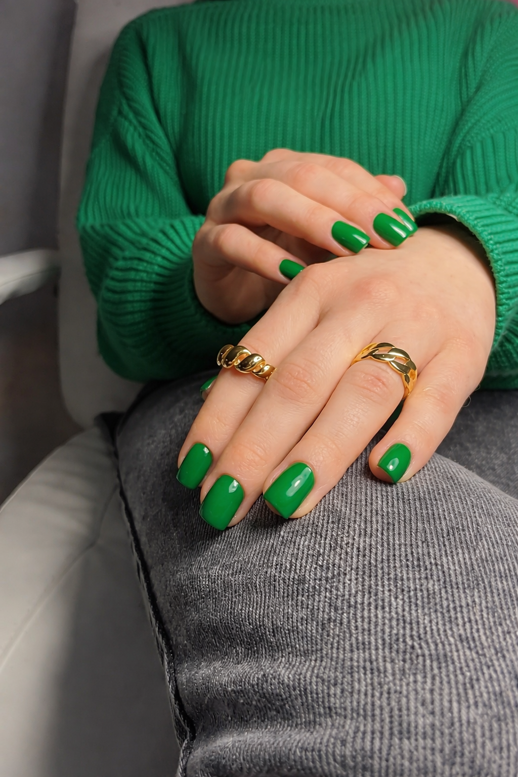 Emerald Glow Polish Gel