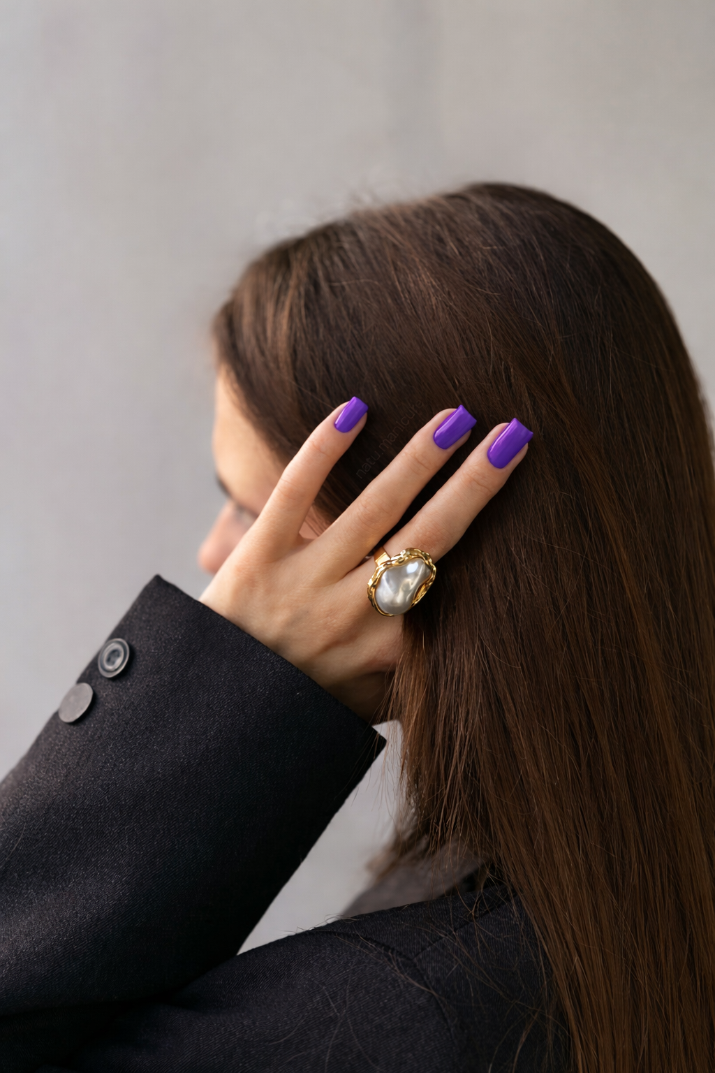 Vibrant Purple Polish Gel