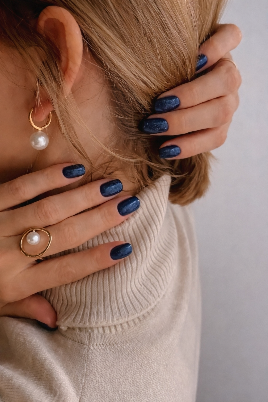 Atomic Nail Polish Gel