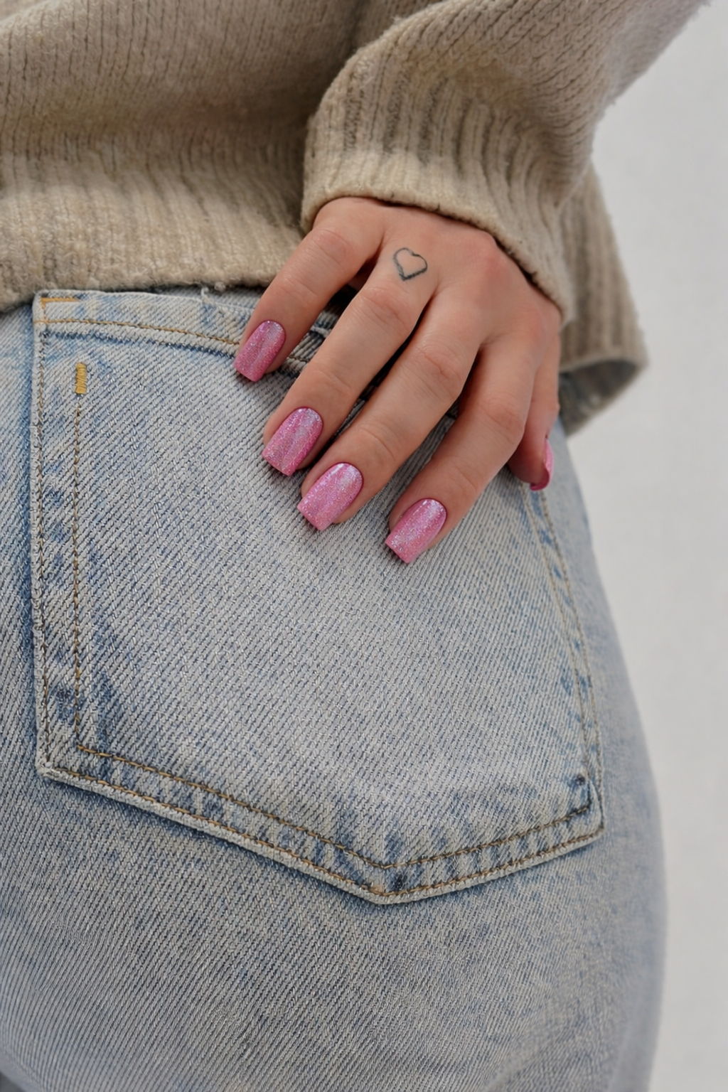 Pearl Pink Nail Polish Gel