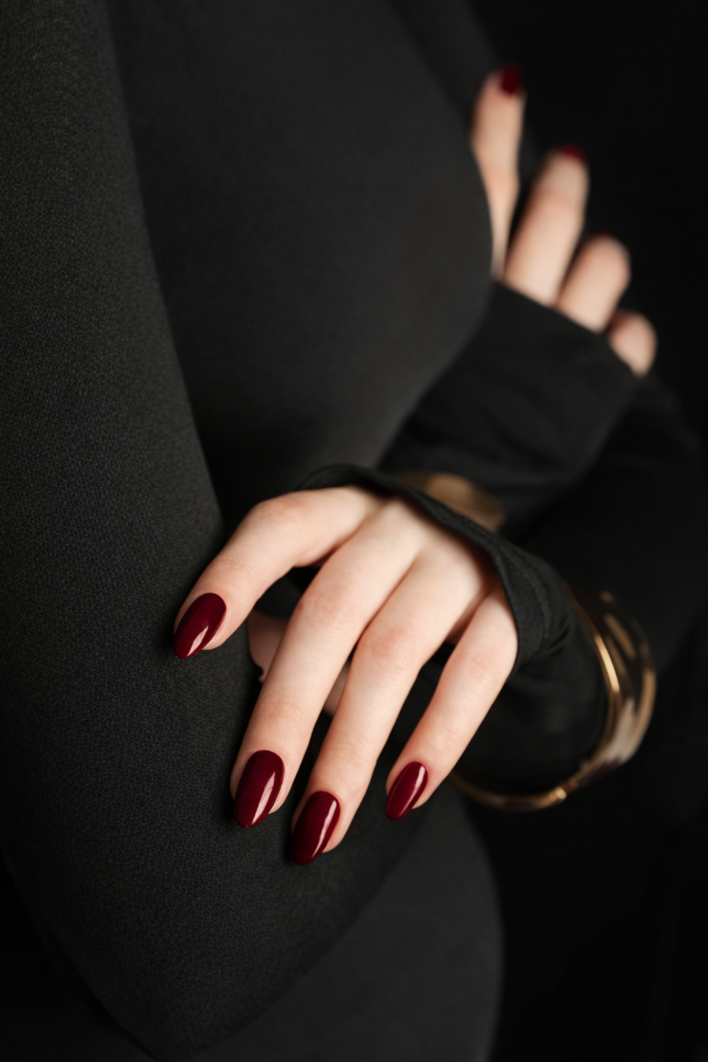 Maroon Red Nail Polish Gel