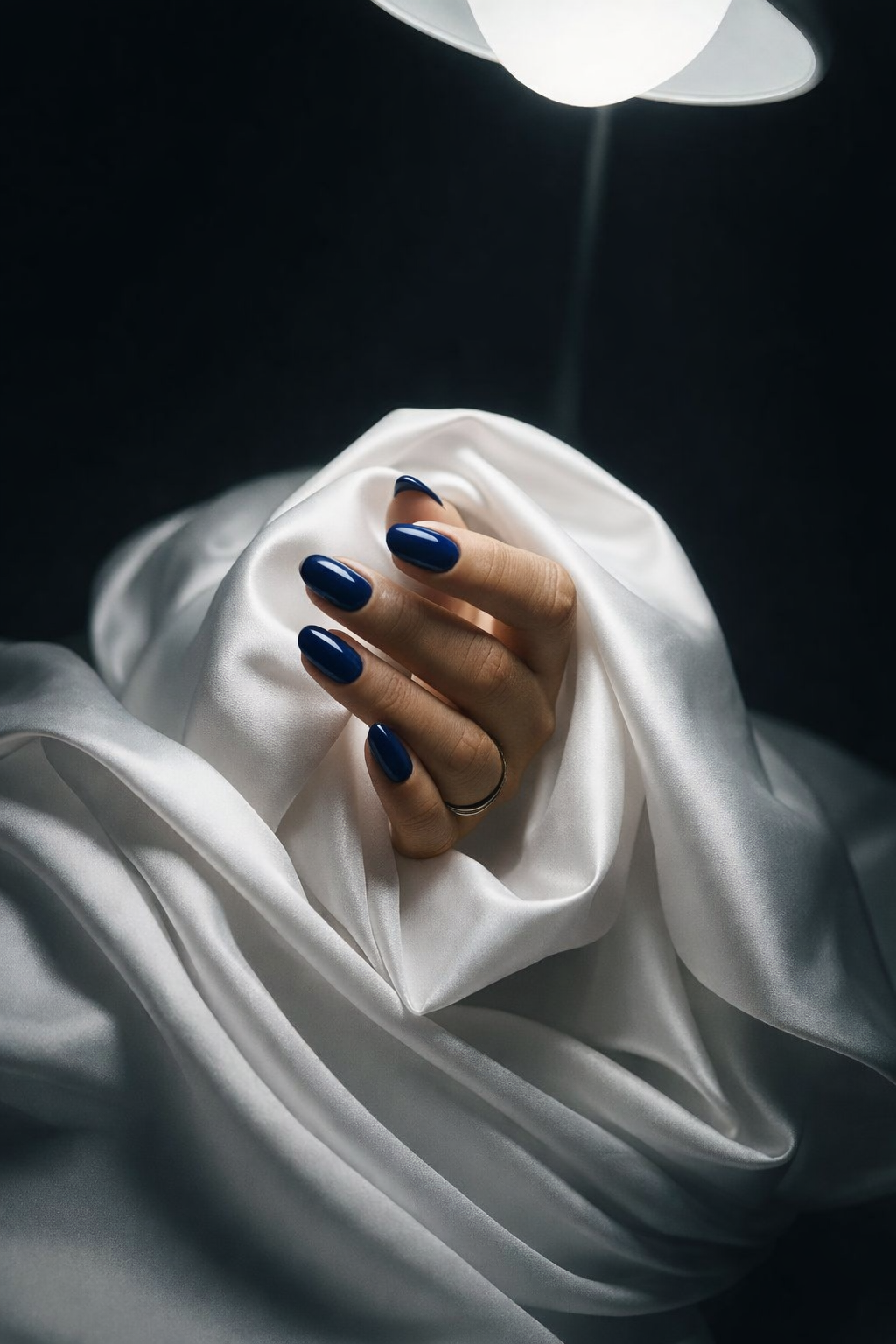 Atomic Nail Polish Gel